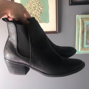 Chelsea booties